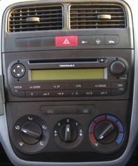 KIT Autoradio écran tactile multimédia Fiat Grande Punto