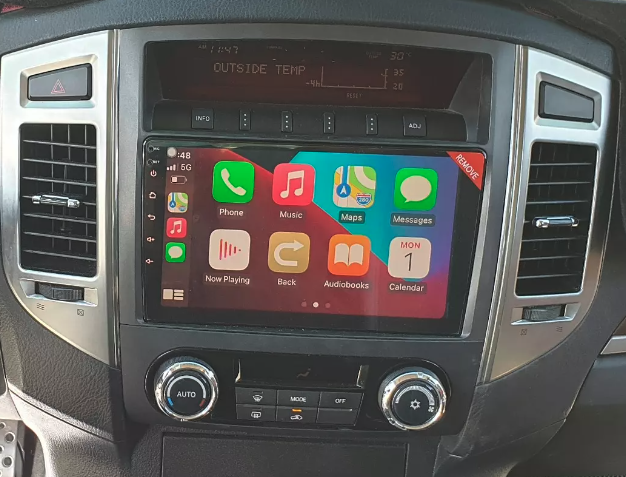 Installation autoradio 2 DIN Mitsubishi