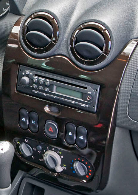 Autoradio Bluetooth origine pour Dacia Duster – Garage 4X4 Balleydier